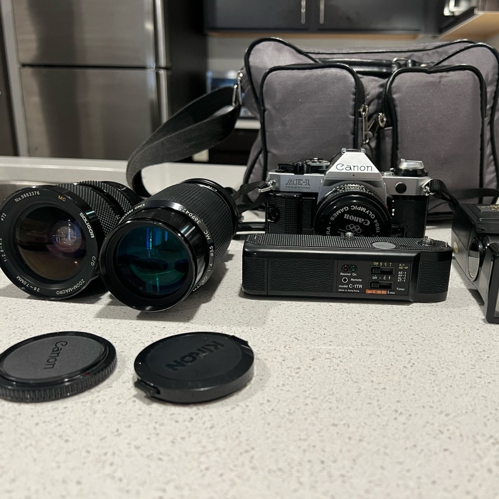 Vintage Canon AE-1 Program Camera